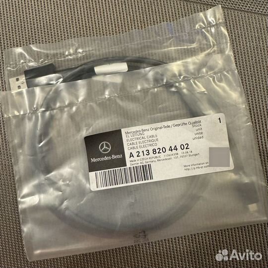 Кабель Mercedes-Benz USB/ micro USB