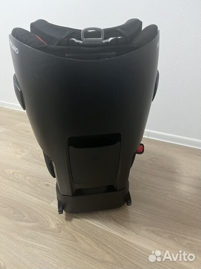 Автокресло recaro optiafix