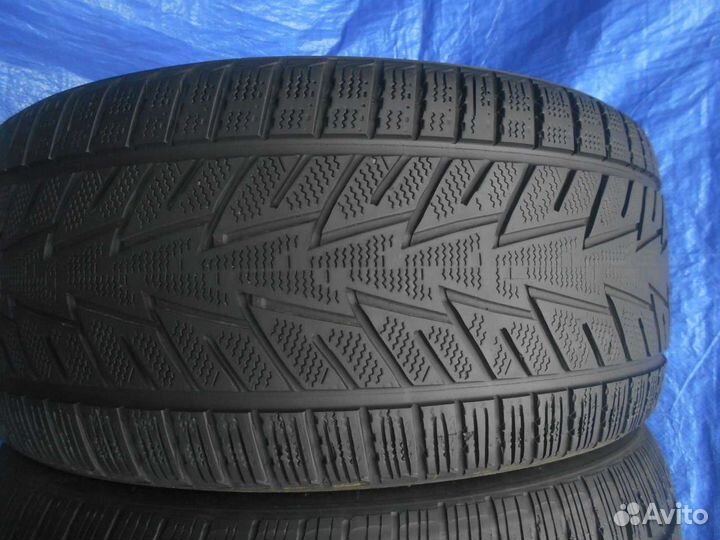Hankook Winter I'Cept IZ2 245/40 R18