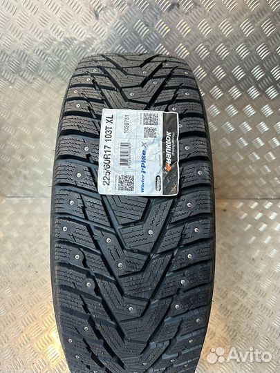 Hankook Winter i'Pike X W429A 225/60 R17 103T