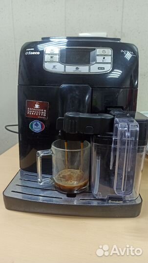 Кофемашина Saeco Intelia