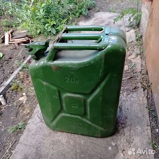 Канистра металлическая 20 л
