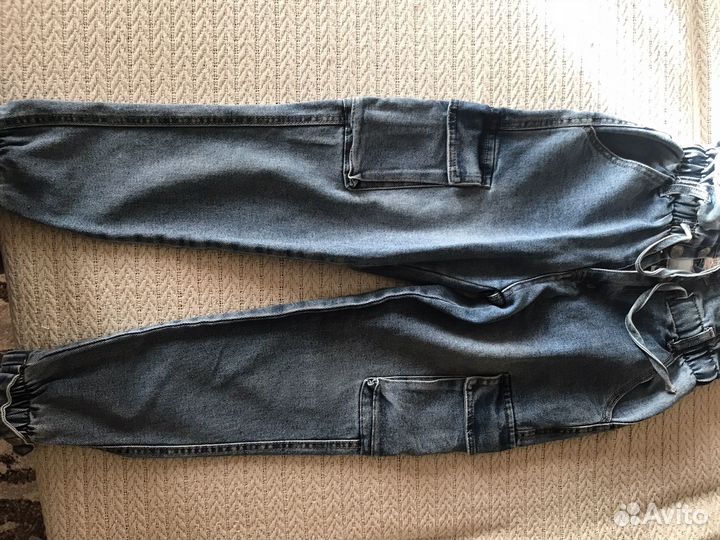 Джинсы на девочку 24 р