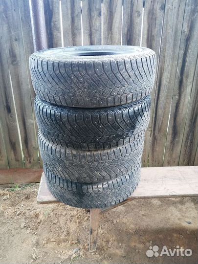 Gislaved Nord Frost 200 195/65 R15