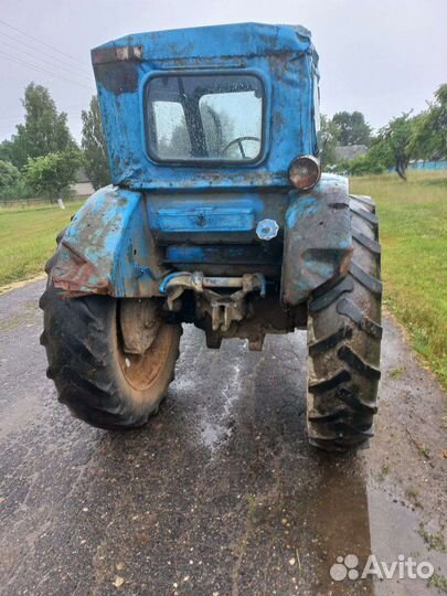 Трактор т40ам целиком или по запчастям