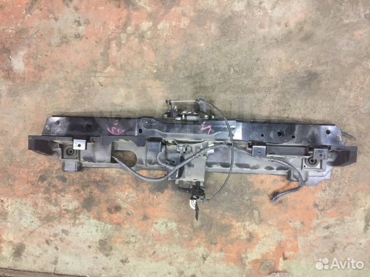 Панель (телевизор) радиаторов Nissan X-Trail T32