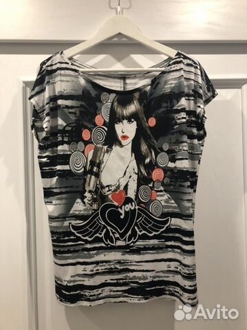 Джинсы, футболка, юбка для девушки