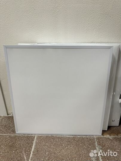 Потолочная лампа