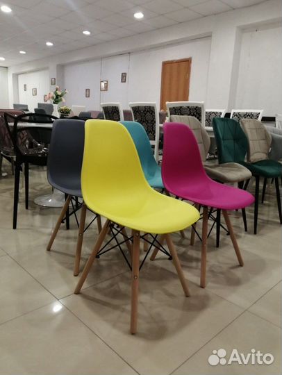 Стул для кафе и дома «Eames DSW»