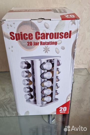 Набор банок для специй на вращающейся подставке