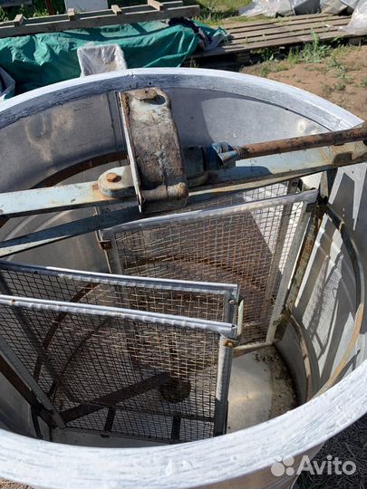 Медогонка 2х рамочная