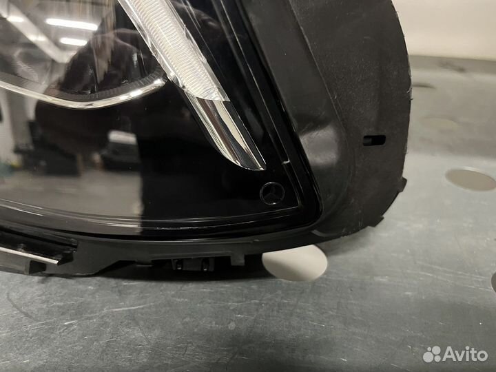 Правая фара Mercedes E213 W213 дорестайлинг