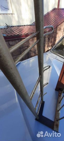 Вешалка настенная СССР (винтажная)