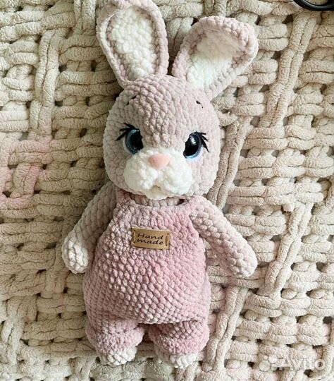 Плюшевый зайка ручной работы