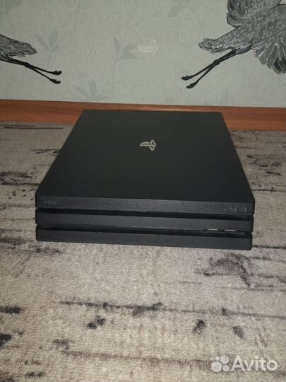 Sony playstation 4 PS4 pro 1tb с играми