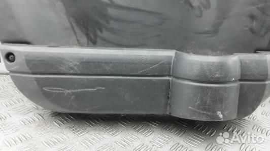 Обшивка задняя левая land rover range rover sport