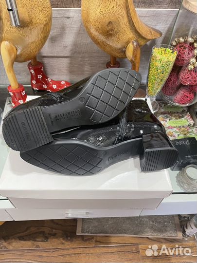 Hispanitas Ботинки