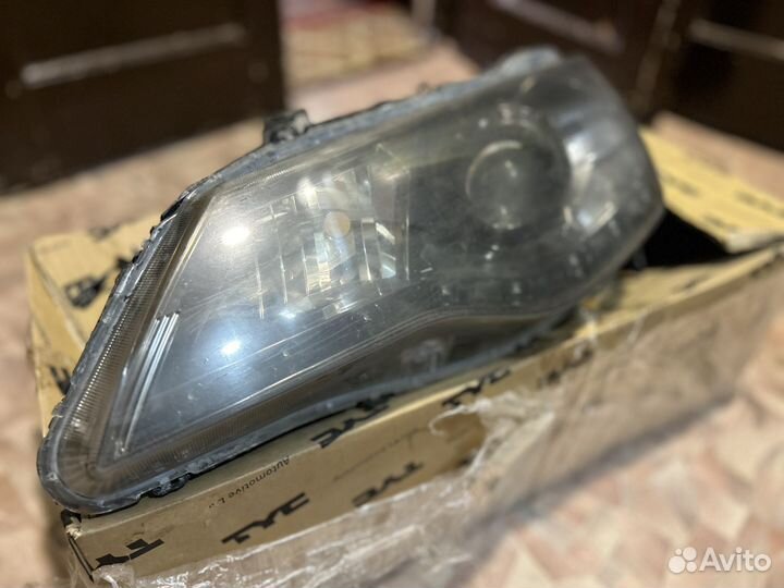 Фары Honda Civic 4D