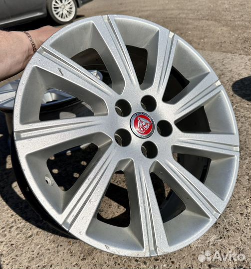 Оригинал Jagyar R18 5;108 (283 )