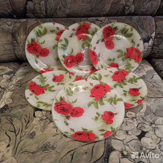 Тарелки мелкие