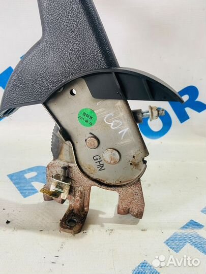 Ручник hyundai solaris 1 1.6 ат седан