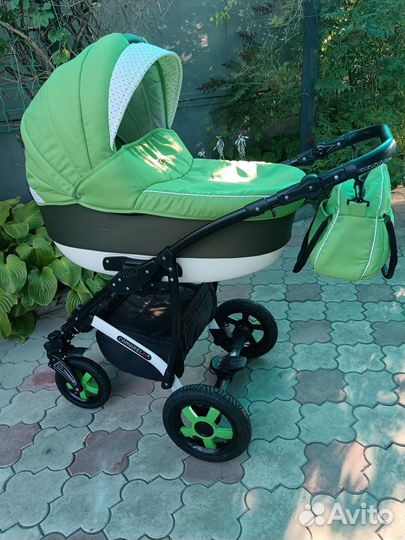 Коляска 3 в 1