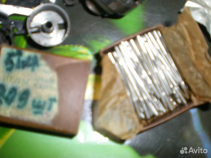 Иглы к оверлоку прямые