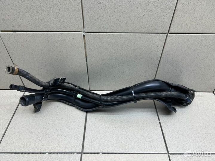 Горловина топливного бака Hyundai Solaris седан