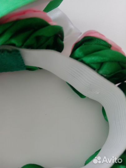 Украшение на пучок-гульку для девочки