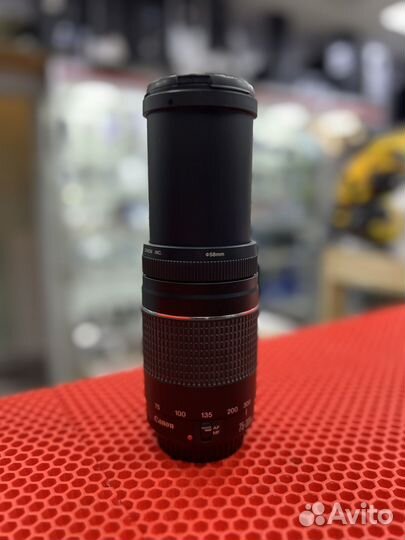 Объектив Canon EF 75-300mm f/4-5,6