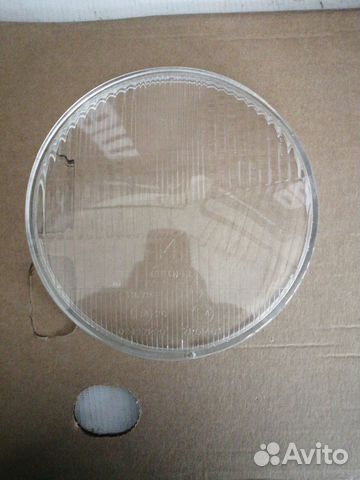 Стекло фары левоеправое VW golf II vwglf83020Z