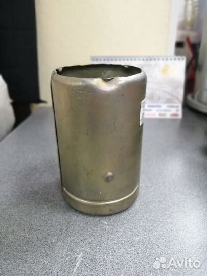 Стакан горловины топл. бака с фильтром в сб