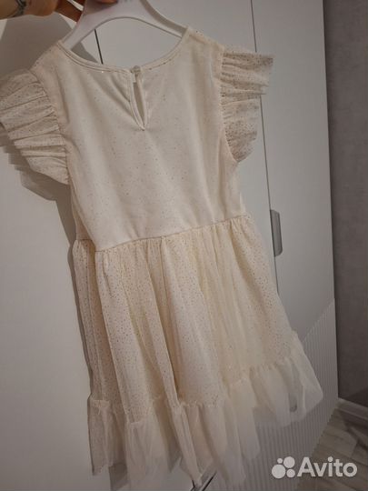 Платье на девочку 122