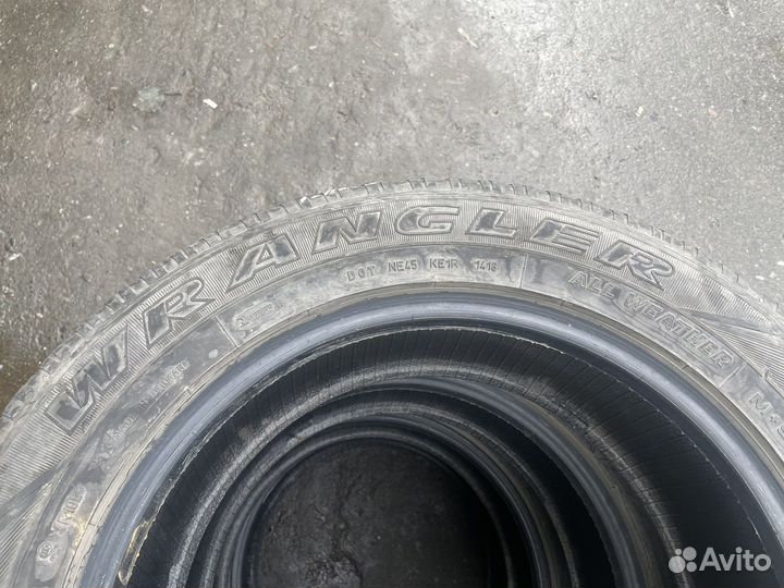 Goodyear Wrangler Radial 235/60 R18