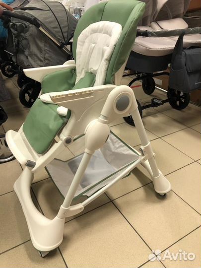 Стульчик для кормления Bubago Albert