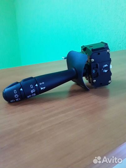 Подрулевой переключатель renault logan