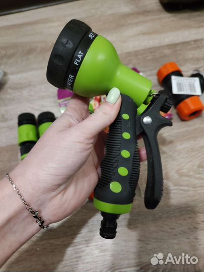 Дождеватель и соединители