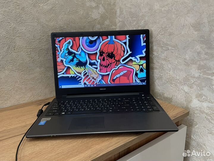 Ноутбук dexp SSD 4ядра