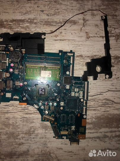 Материнская плата