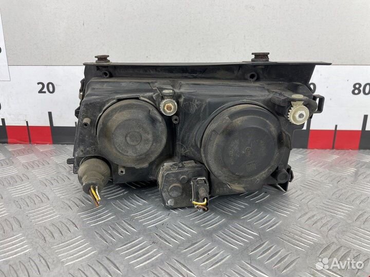 Фара передняя для Volkswagen Passat 5 3B0941018R