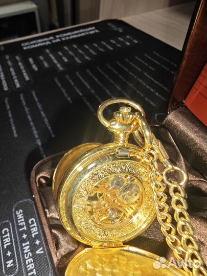 Продам карманные часы Полёт Русское время