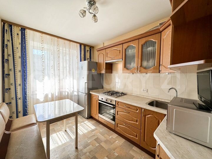 3-к. квартира, 64 м², 6/9 эт.