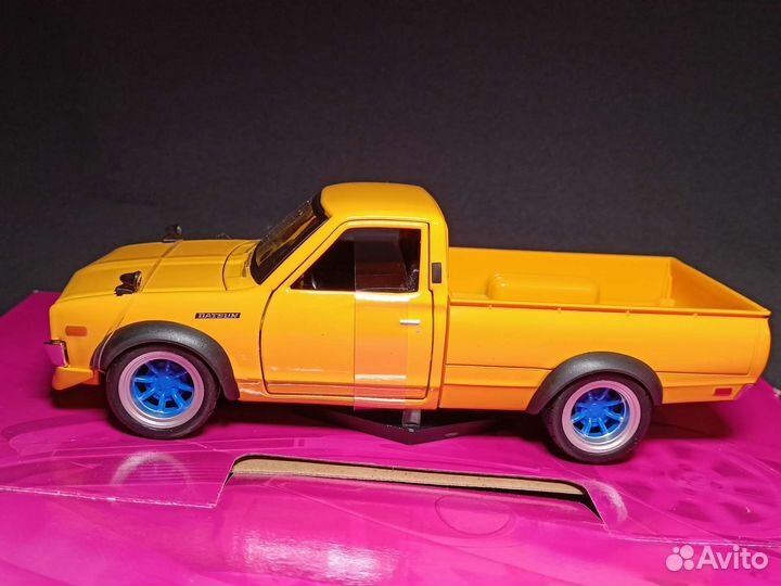 Модель Datsun 620 Pick-Up 1973 Maisto 1:24
