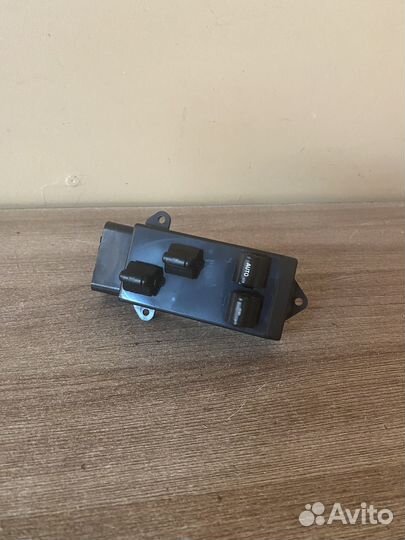 Блок управления стеклоподъемниками Voyager 96-01