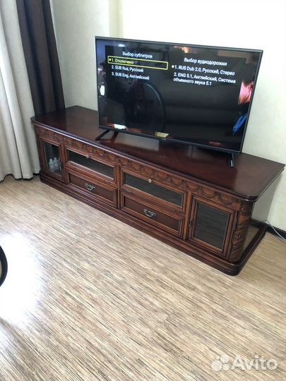 Тумба под телевизор