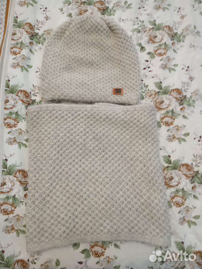 Комплект шапка и снуд женский