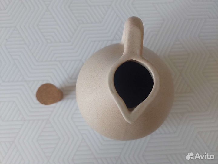 Глиняной кувшин H&M