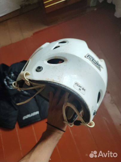 Шлем хоккейный