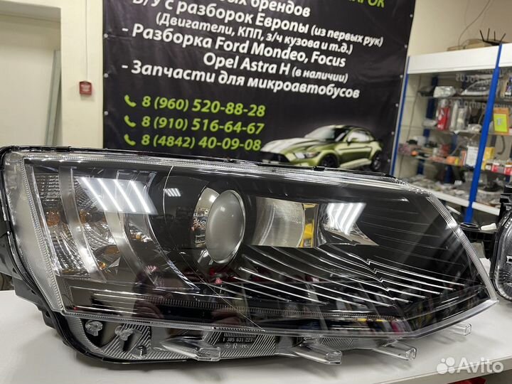 Skoda octavia а7 ксенон правая