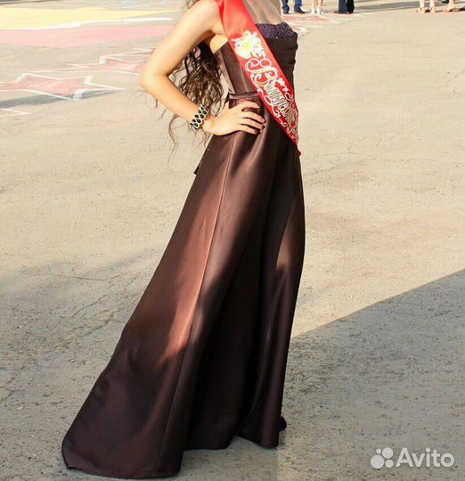 Вечернее платье